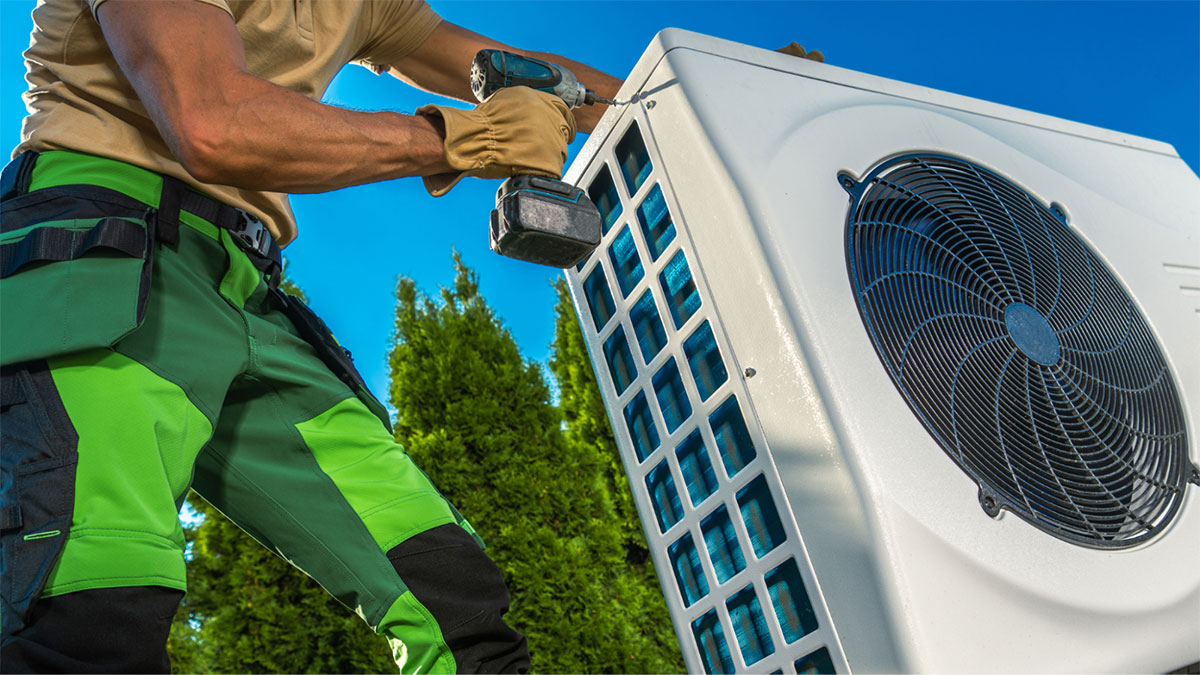 what are the disadvantages of a heat pump